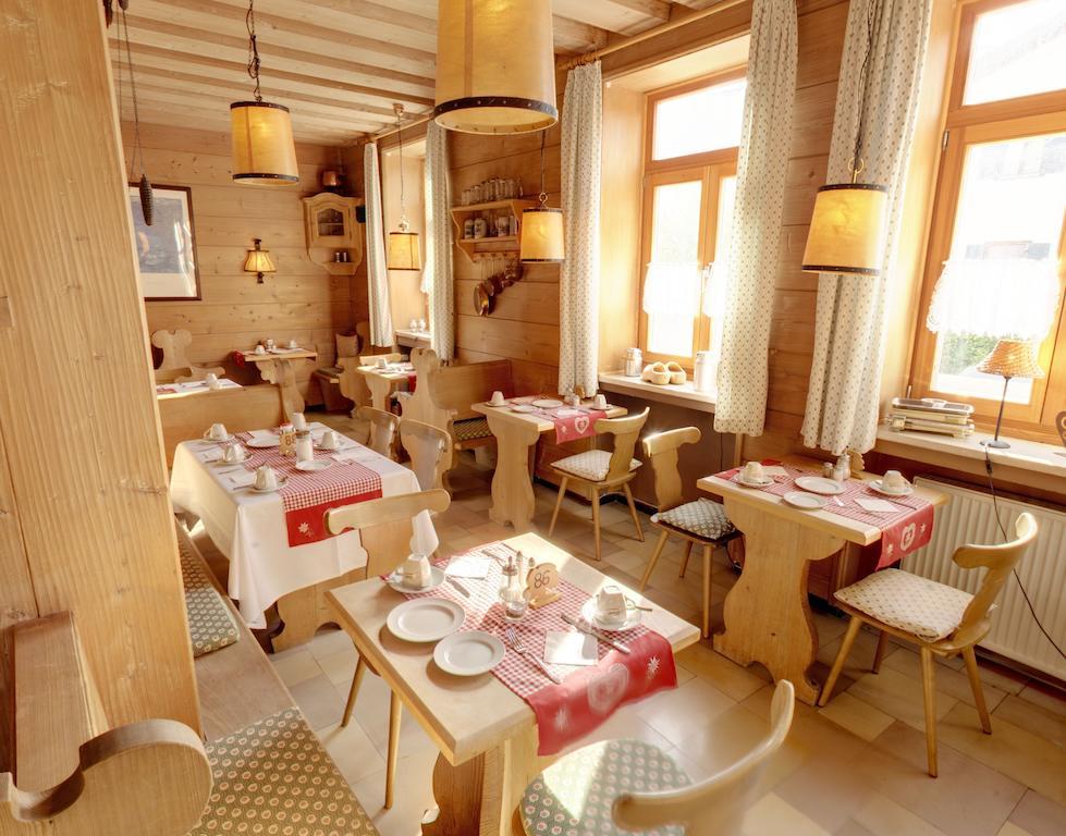 Outdoorhotel Jaeger Von Fall Ленгрис Екстериор снимка