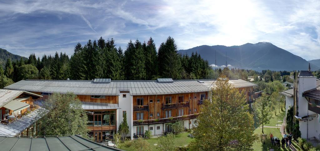 Outdoorhotel Jaeger Von Fall Ленгрис Екстериор снимка