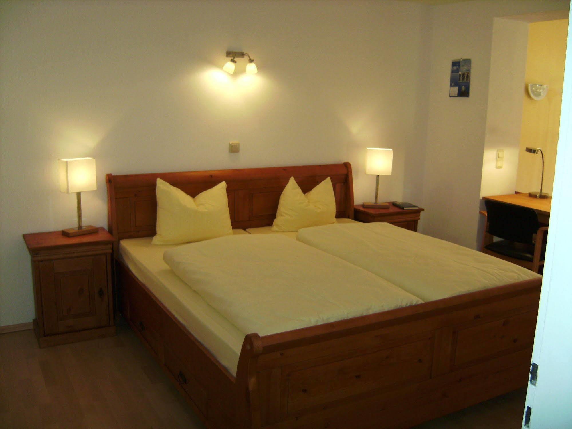 Outdoorhotel Jaeger Von Fall Ленгрис Екстериор снимка